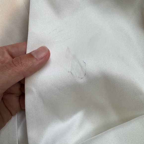 Sandro White Sleeveless Blouse with Bow Detail - Picture 10 of 11